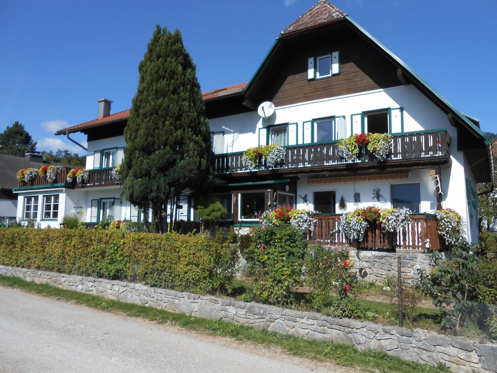 Pension Gierlinger Aflenz Kurort Екстериор снимка